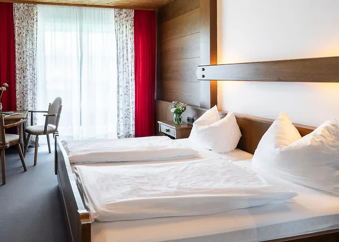 Kiener By Bluemel - Attergau * 阿特尔高地区圣格奥尔根